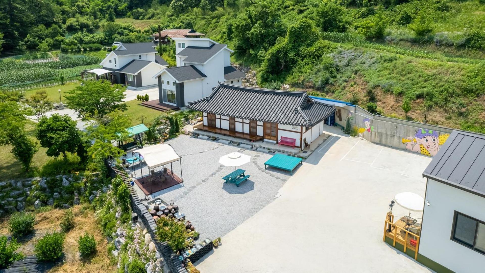 Gangneung Ggabinejip Hanok Pension Pokoj fotografie