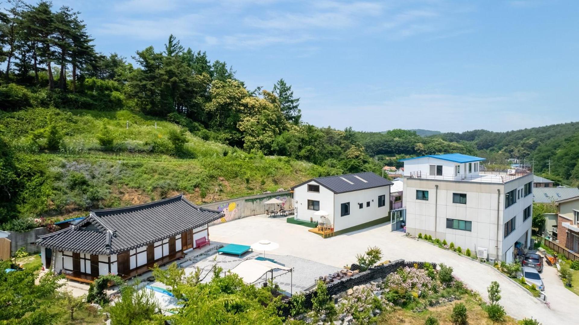 Gangneung Ggabinejip Hanok Pension Exteriér fotografie