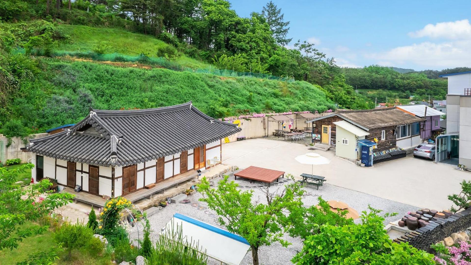 Gangneung Ggabinejip Hanok Pension Exteriér fotografie